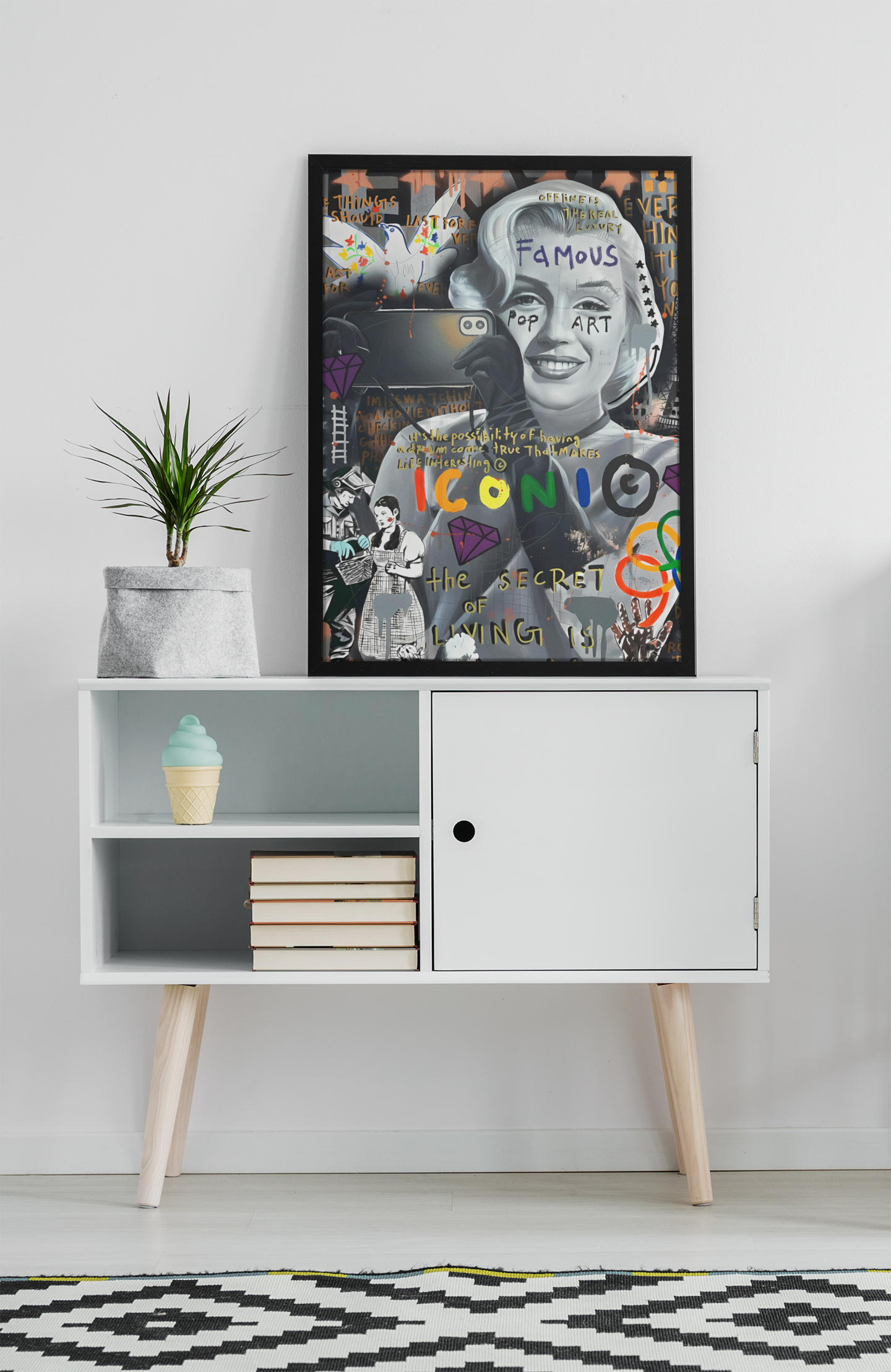 Marilyn Monroe Pop Art Acrylic Wall Art A3 Black Frame